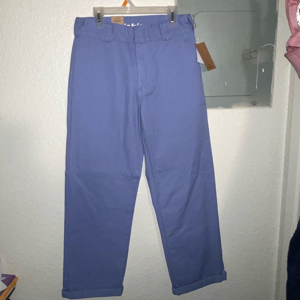 Dickies lavender relax cropped work pants! Cute for spring season!